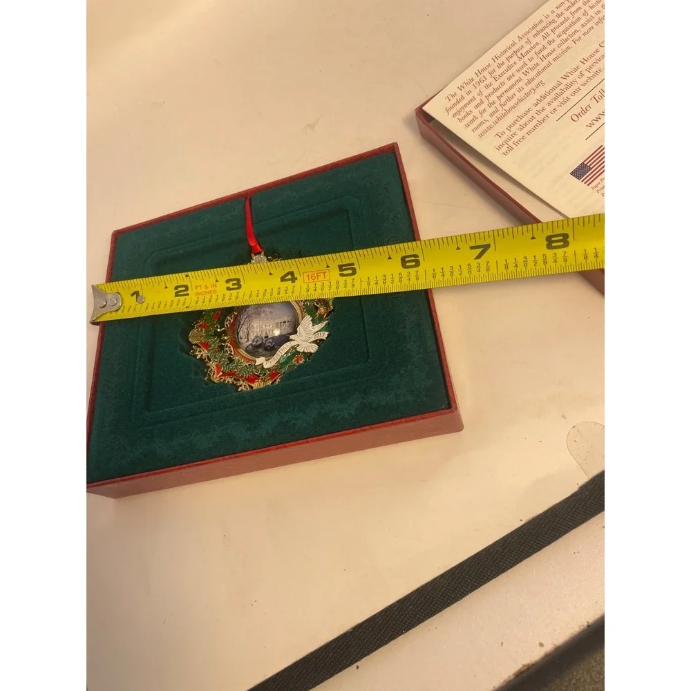 The White House Historical Association Ornament Collection Christmas 2013 NIOB